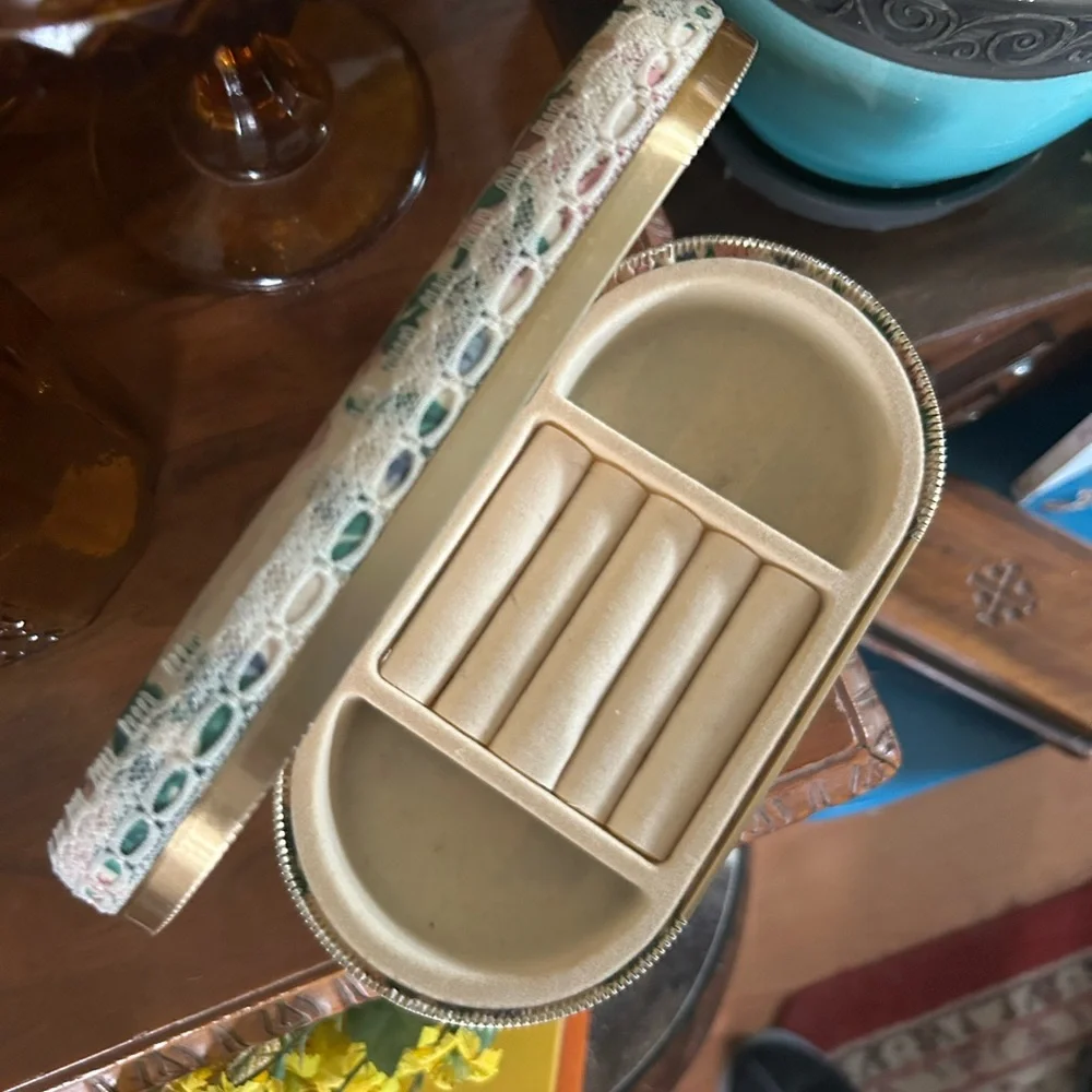 Vintage Floral Fabric Covered Oval Travel Jewelry Box Case